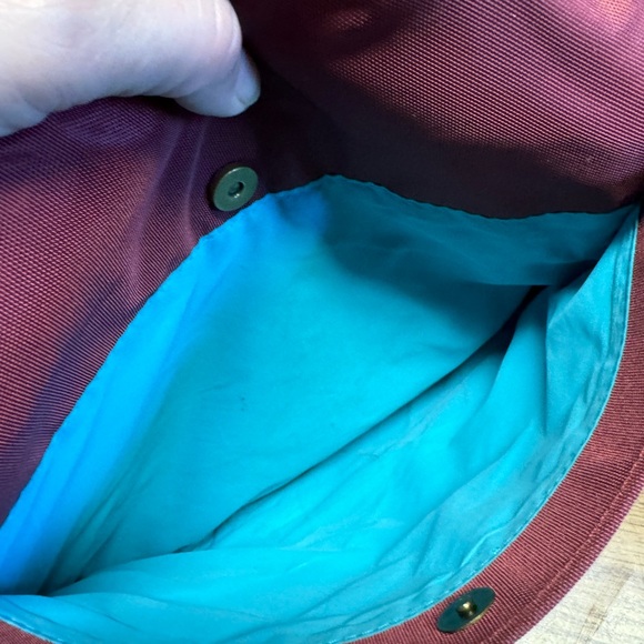 Travelon Anti-Theft RFID Blocking Travel Bag Burgundy Crossbody/ Shoulder Bag - Picture 8 of 12